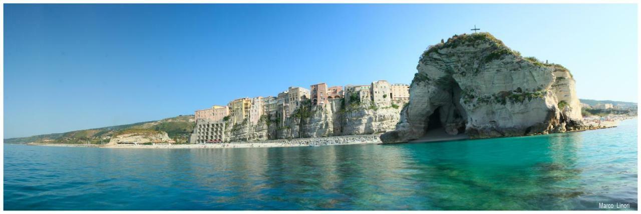 Astoria Tropea Centro Storico Apartman Kültér fotó