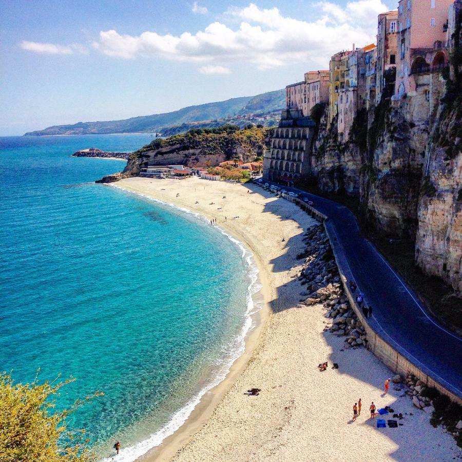 Astoria Tropea Centro Storico Apartman Kültér fotó