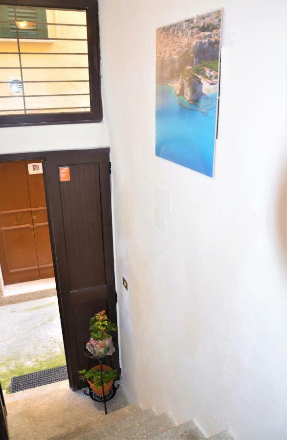 Astoria Tropea Centro Storico Apartman Kültér fotó
